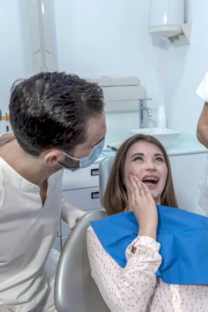 Best Emergency Tooth Extraction in Munising, MI